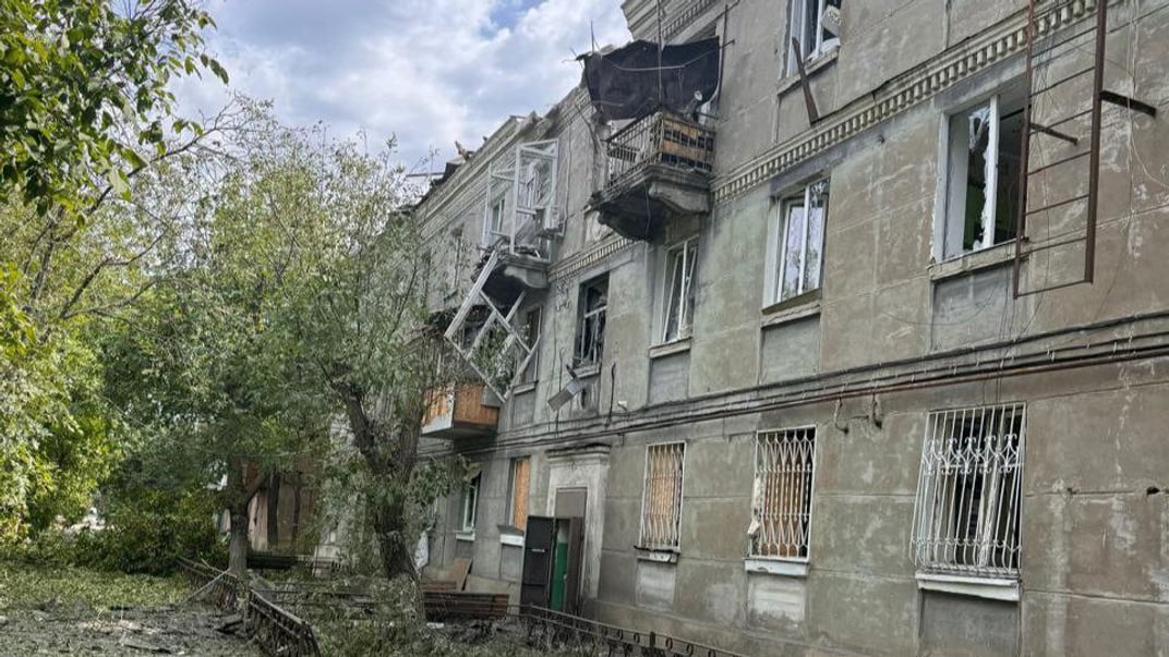 Наслідки російського обстрілу у Кураховому на Донеччині, 30 серпня 2024 року