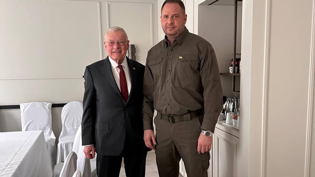 Ермак встретился с Келлогом в Мюнхене