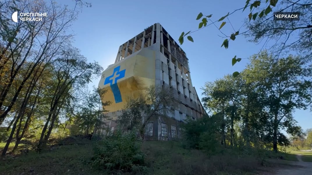 Недостроенная колокольня Свято-Михайловского собора в Черкассах, в которой планируют открыть музей российско-украинской войны