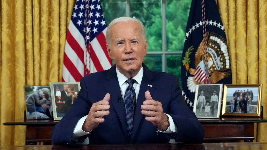 Президент США Джо Байден звертається до американців з Овального кабінету в Білому домі