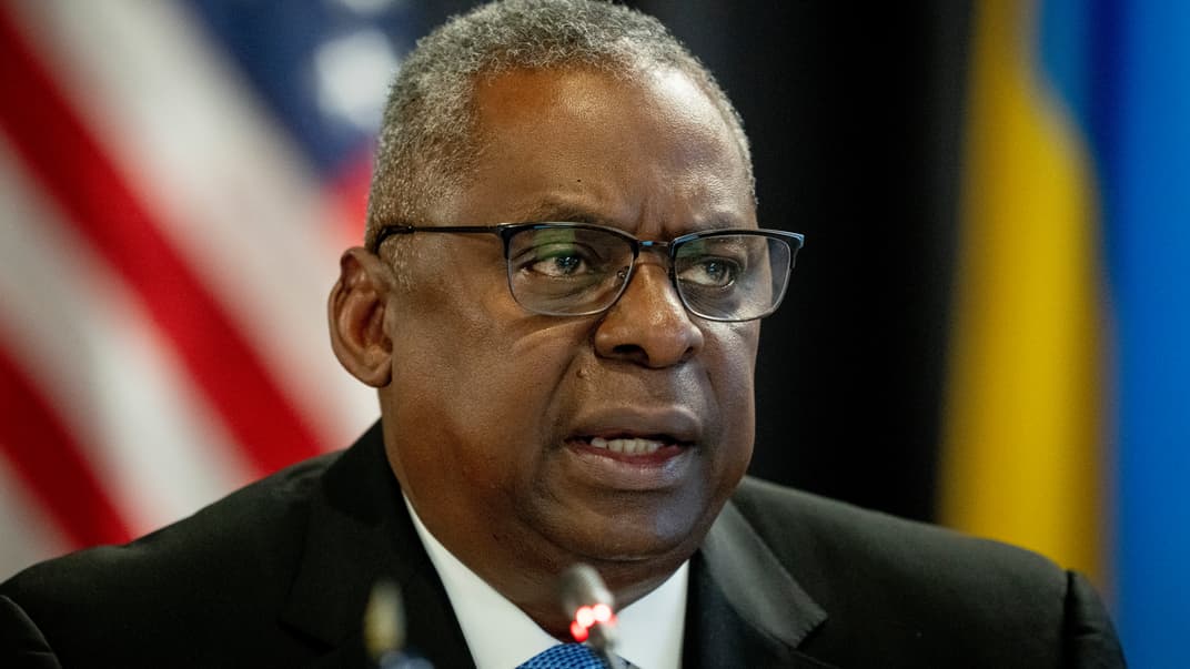 Министр обороны США Ллойд Остин на базе «Рамштайн» в Германии, 19 сентября 2023 года