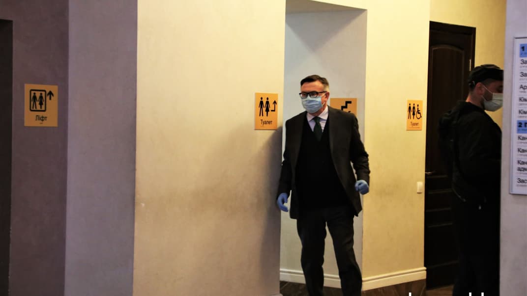 Экс-министр Леонид Кожара в Шевченковском суде Киева, 27 марта 2020