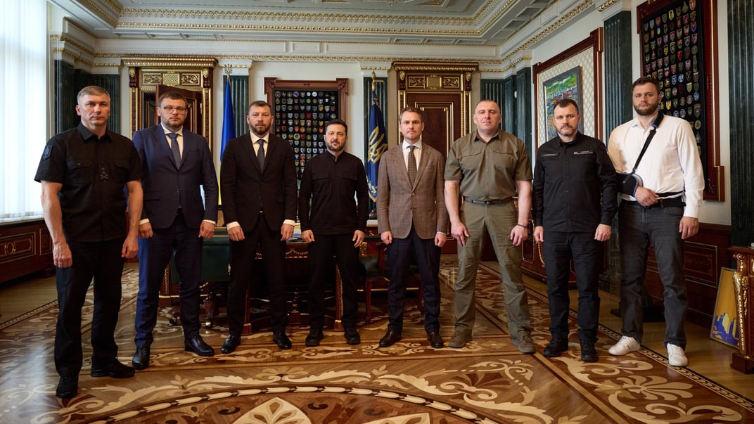 Володимир Зеленський разом із керівниками антикорупційних та інших правоохоронних органів