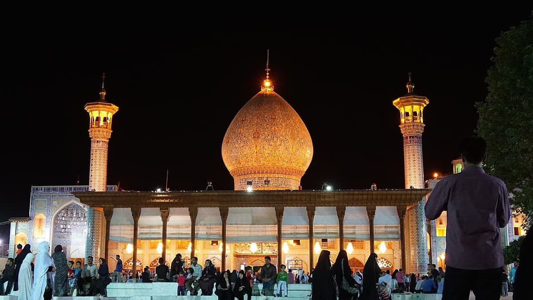 Святиня Шах-Черах, ілюстративне фото