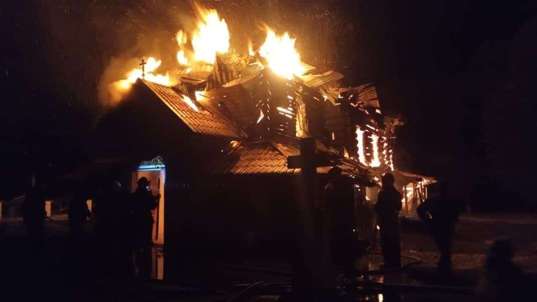 Церква святого Василія Великого у селі Новошин в Івано-Франківській області