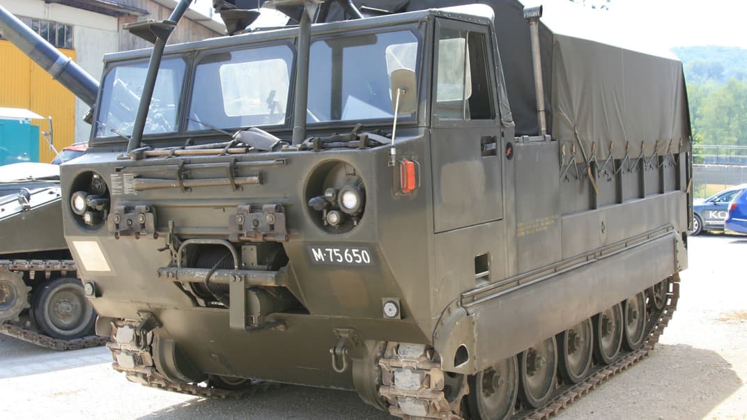 Ілюстративне фото. Гусеничний вантажний транспортер M548