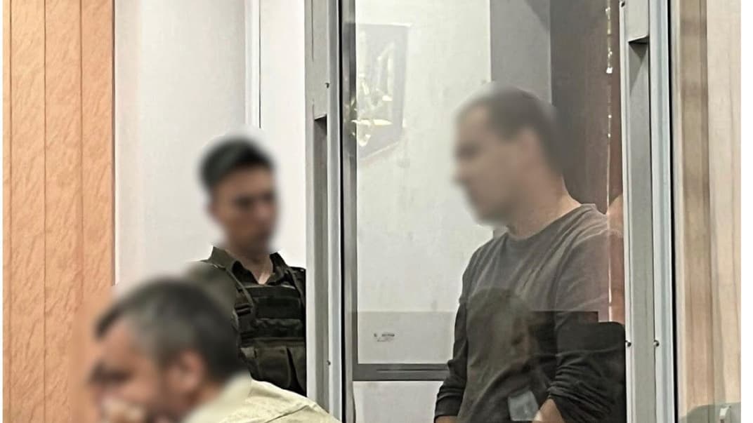 Судовий процес над чоловіком, який коригував удари по аеродрому в Краматорську