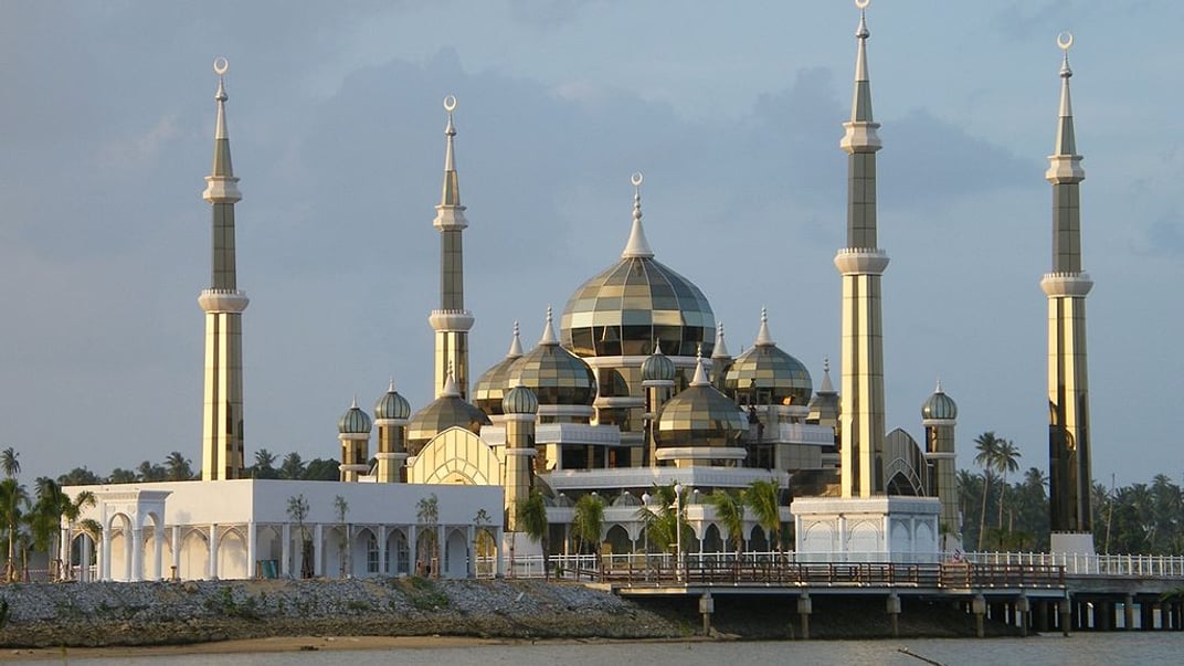 Кришталева мечеть у Куала-Тренггану