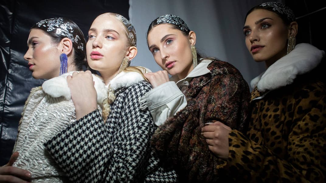Моделі перед показом колекції Kristina Laptso, Ukrainian Fashion Week, Київ, 5 лютого 2019 року