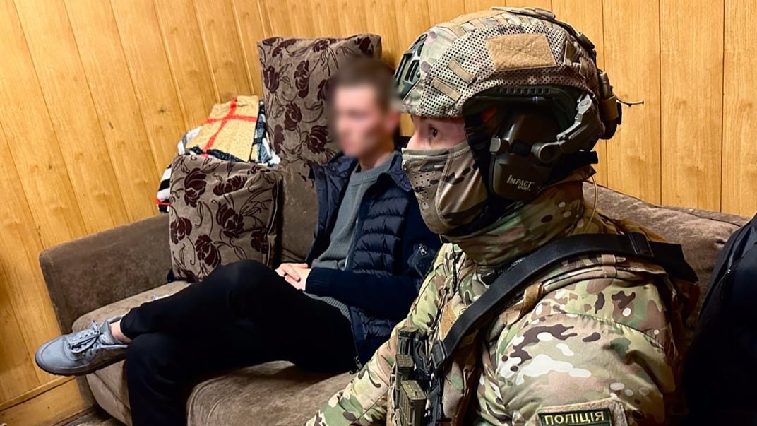У поліції не називали імен підозрюваних, але в медіа стверджували, що один із них є пасинком посолки України в Болгарії