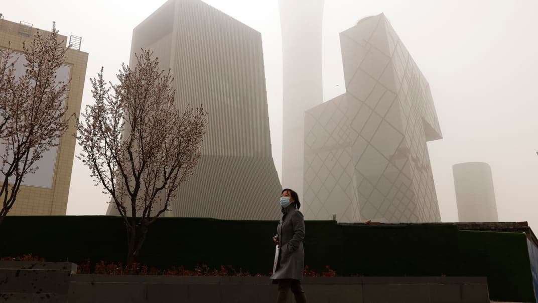 Пекин второй раз за последние две недели накрыла песчаная буря, 28 марта 2021 года