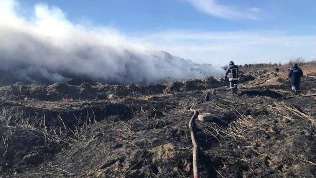 До ліквідації залучено 22 пожежників та 3 одиниці спецтехніки.