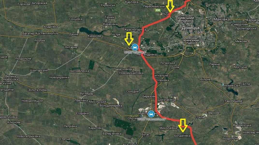 Червоним позначено приблизну лінію розмежування