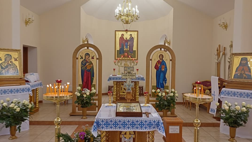 Внутри храма Рождества Пресвятой Богородицы УГКЦ в Бердянске в сентябре 2021 года. Оккупанты распорядились забрать все имущество греко-католиков