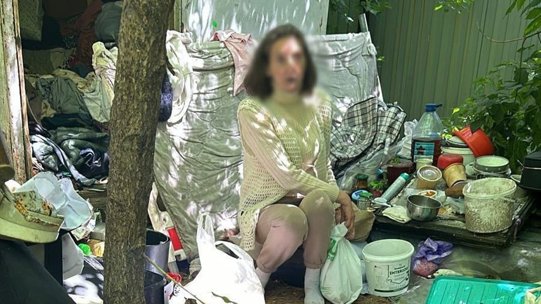 Задержанная женщина