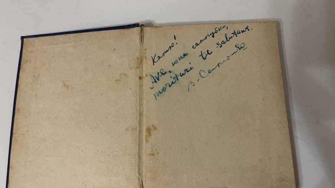 Подпись Василия Симоненко в его сборнике