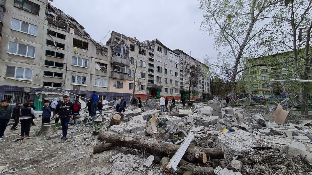 Последствия обстрела Славянска