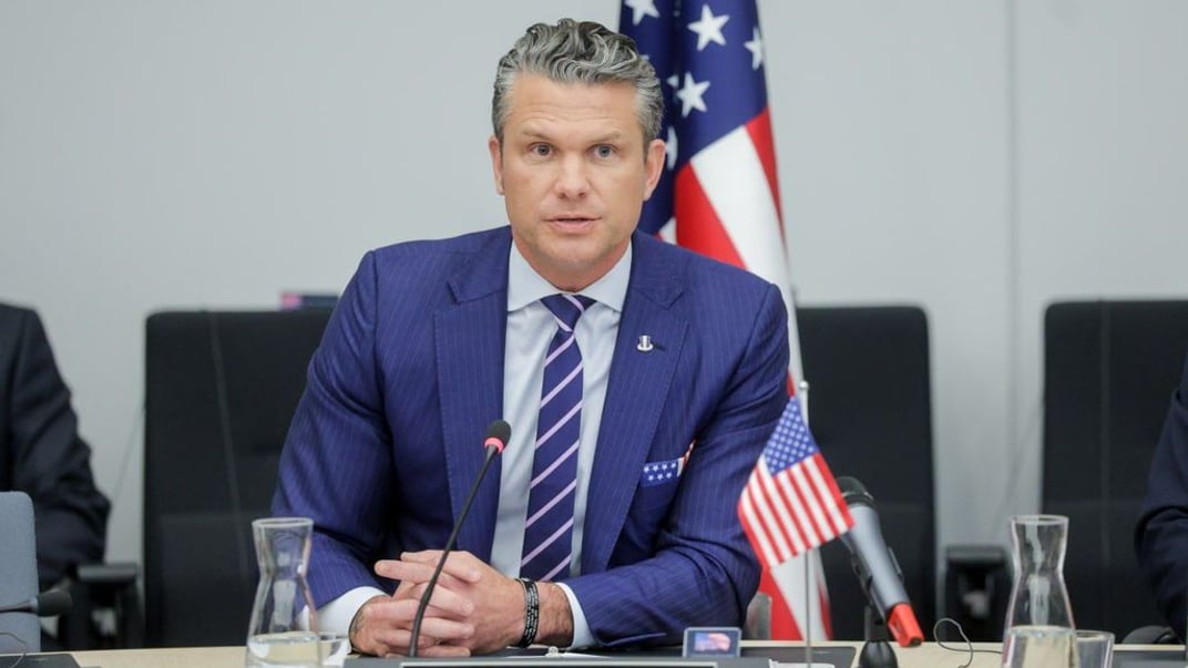 Міністр оборони США Піт Гегсет на засіданні «Рамштайн» у Брюсселі, 15 жовтня 2025 року