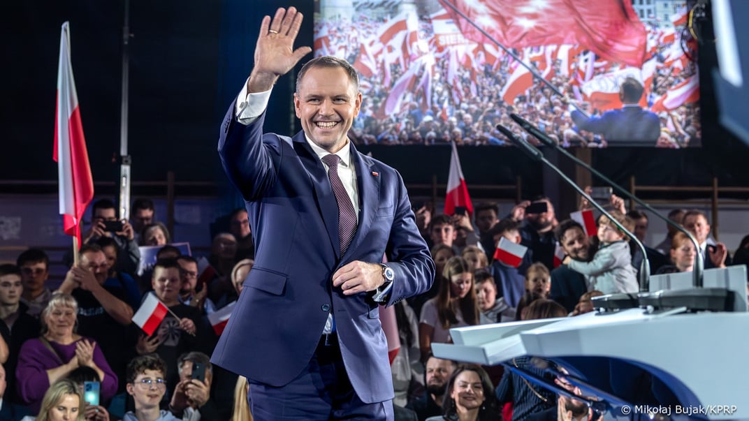 Президент Польщі Кароль Навроцький на мітингу з нагоди 100 днів на посаді