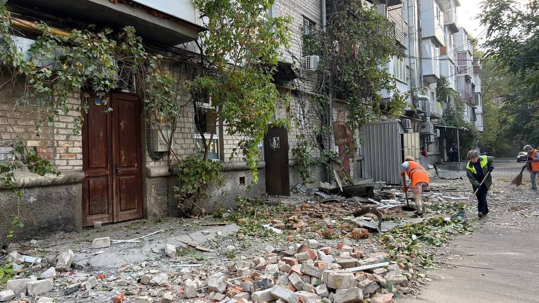 Житловий будинок у Миколаєві після обстрілу окупантів, 1 жовтня 2022 року