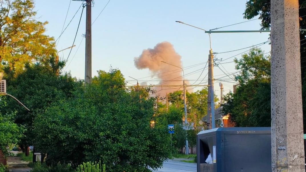 Последствия ударов по аэродрому в Таганроге рф
