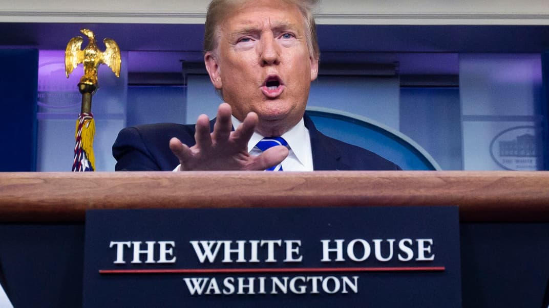 Президент Дональд Трамп во время пресс-конференции в Белом доме, Вашингтон, США, 23 апреля 2020 года