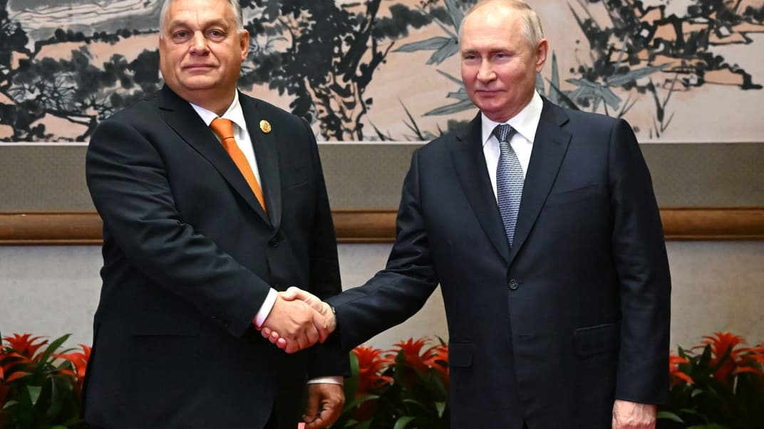 Президент росії володимир путін та прем’єр-міністр Угорщини Віктор Орбан у Пекіні, Китай, 17 жовтня 2023 року