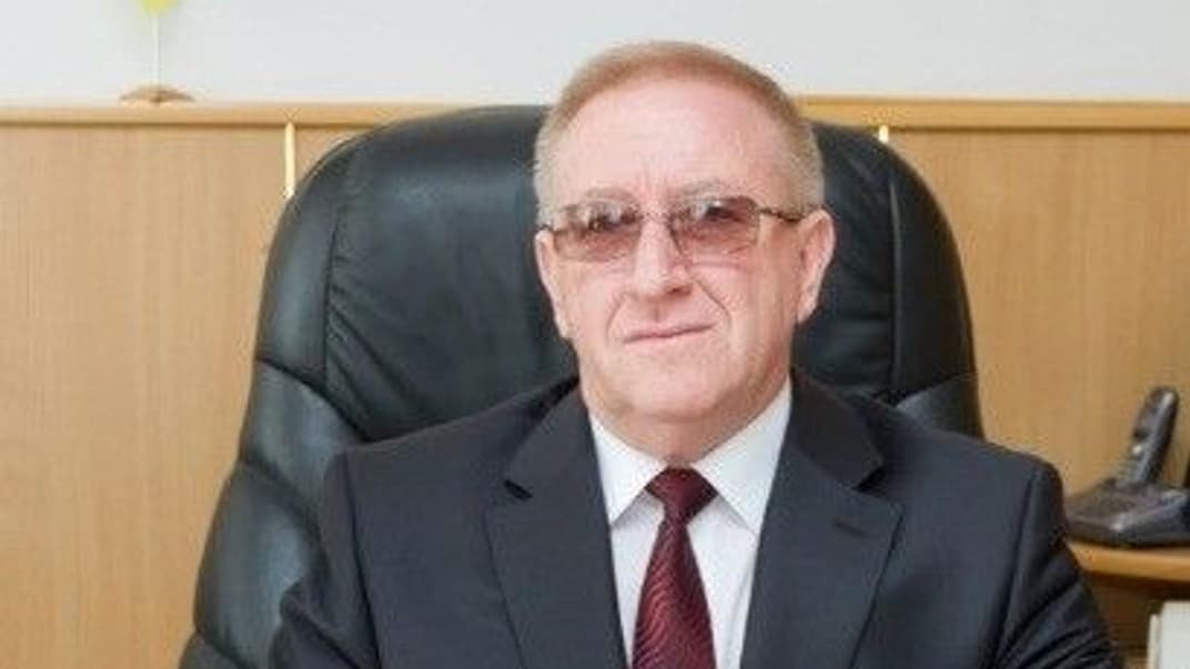 Викладач вишу Володимир Кравець