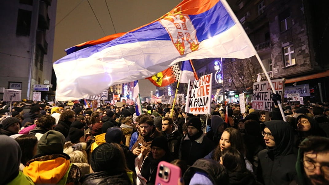 У Белграді десятки тисяч людей зібралися на акцію протесту, 17 січня 2025 року