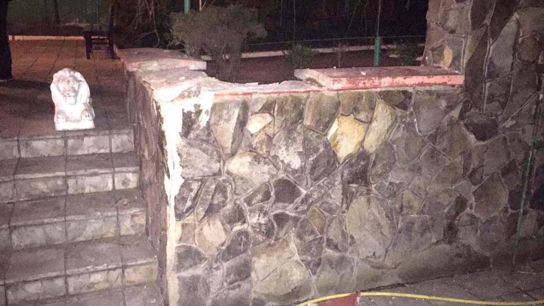 На подвір’я рівненського судді кинули гранату