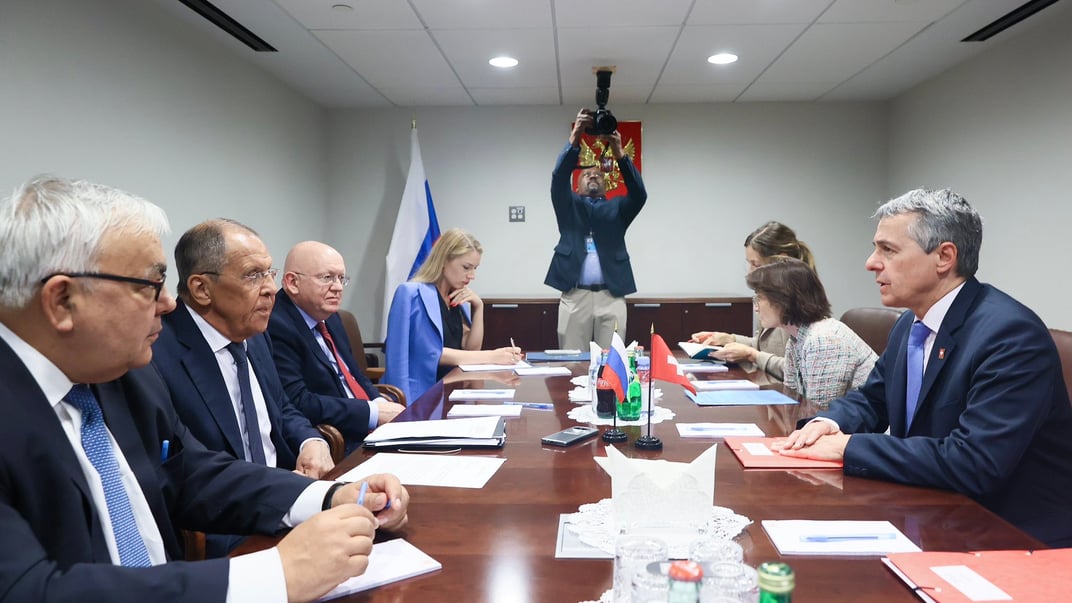 Зустріч глав МЗС Швейцарії та росії Ігнаціо Кассіса та сергія лаврова