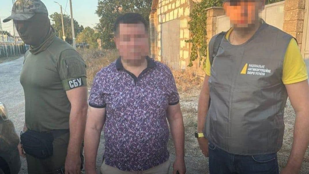 НАБУ и САП совместно с СБУ разоблачили «на горячем» исполняющего обязанности главы одного из районных судов Одесской области