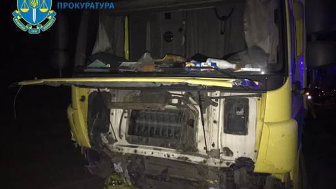 Наслідки ДТП на блокпості в Хмельницькій області, квітень 2022 року