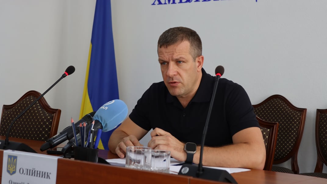 Алексей Олейник