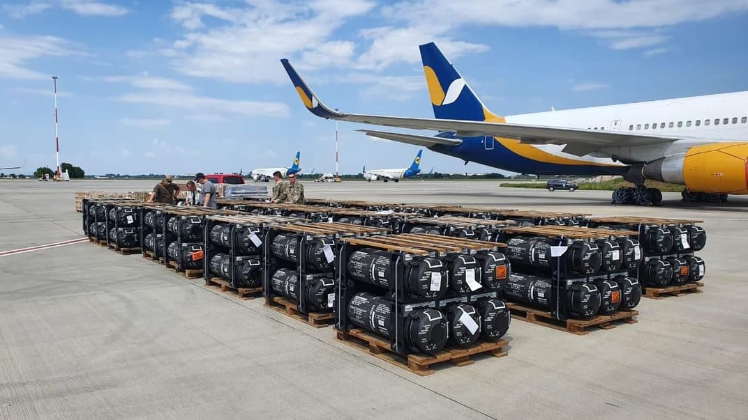 США передали Україні нову партію ракет Javelin, рацій та боєприпасів на понад $60 млн  