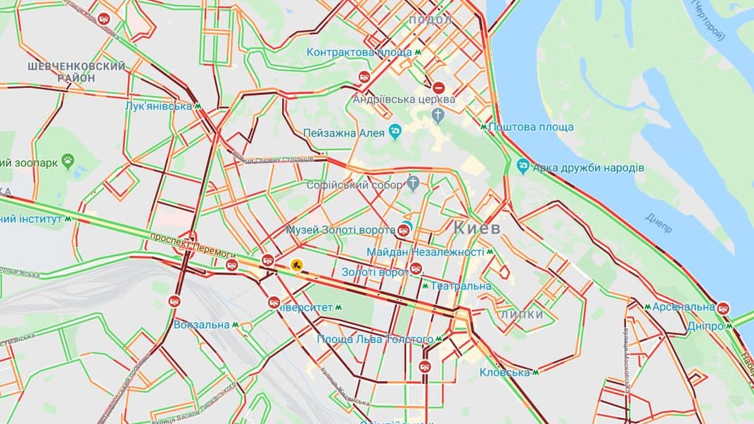 Червоним позначено затори, Київ, 17 грудня 15:00