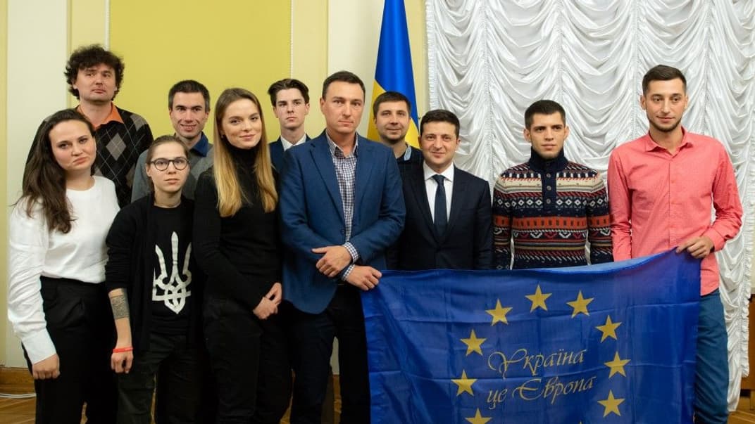 Зеленський зустрівся з колишніми студентами, які були учасниками Євромайдану