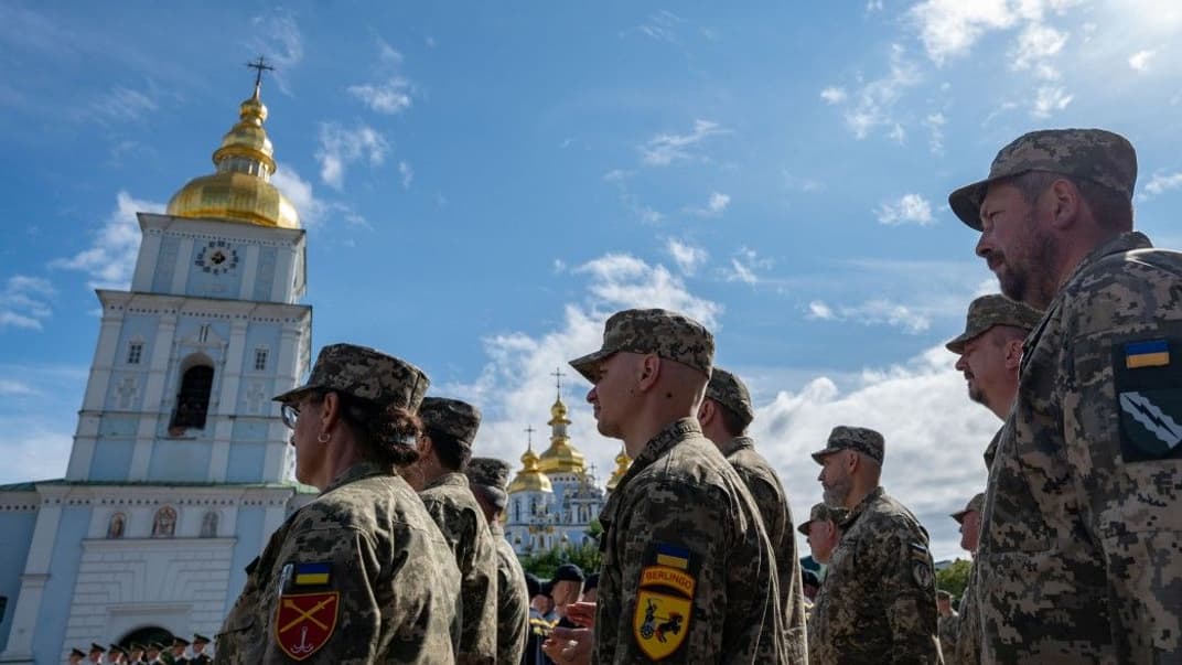 Ілюстративне фото. Військові під час урочистих заходів з нагоди Дня Української Державності, 28 липня 2023 року
