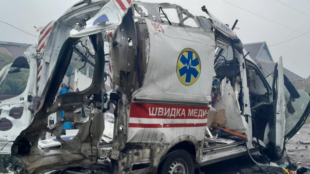 Оккупанты атаковали машину «скорой» в селе Станислав Херсонской области, 13 ноября 2024 года