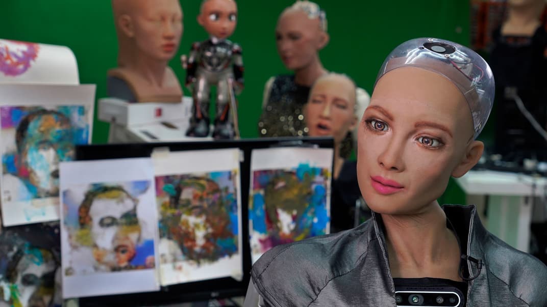 Человекообразный робот София в студии Hanson Robotics в Гонконге. 29 марта 2021 года