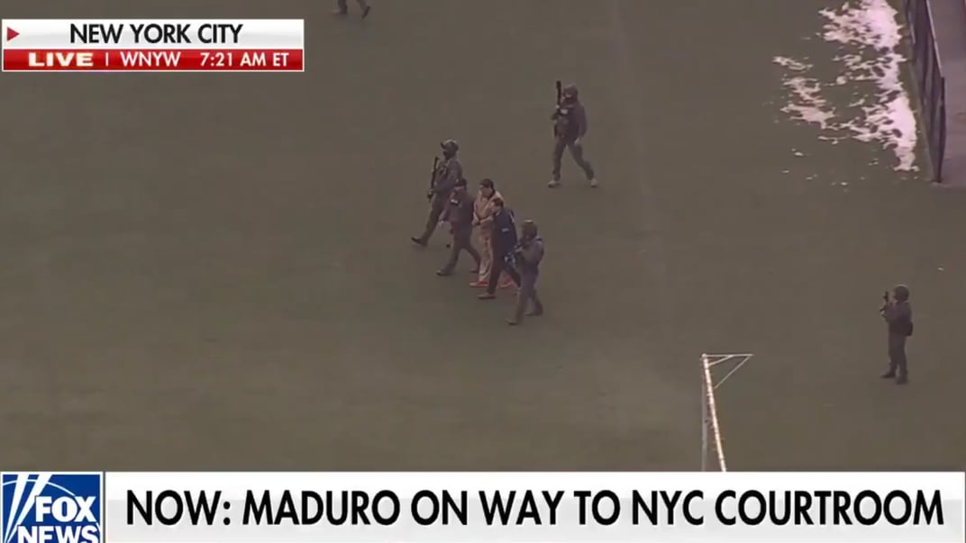Лідера Венесуели Ніколаса Мадуро везуть на суд до Нью-Йорка, 5 січня 2026 року