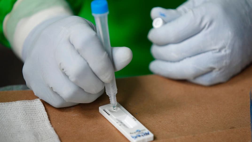 Исследователи заявили, что нашли способ, как положить конец эпидемии COVID-19 в течение шести недель