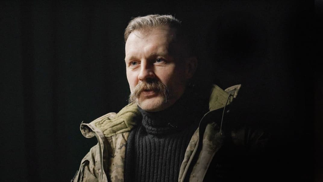 Педиатр, общественный активист, участник Оранжевой революции и Революции достоинства, командир роты «Гонор» батальона «Волки Да Винчи имени Дмитрия Коцюбайло» Александр Ябчанка