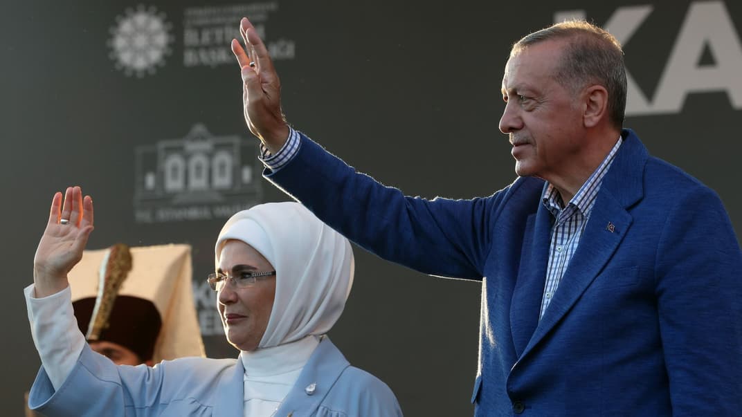 Президент Туреччини Реджеп Таїп Ердоган разом із дружиною — Еміне Ердоган, 15 липня 2023 року