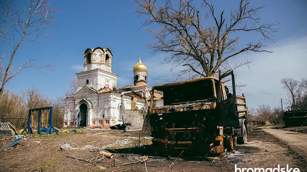 Церковь в Лукашовке, сгоревшая после обстрелов оккупантов