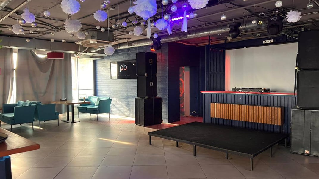 Клуб у Києві, у якому слухали російськомовні пісні Клуб у Києві, у якому слухали російськомовні пісні