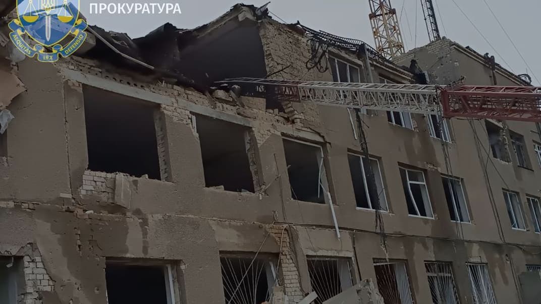 росіяни знову обстріляли Херсон та область, 21 листопада 2023 року