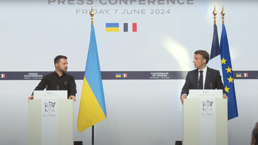 Президенти України та Франції Володимир Зеленський та Емманюель Макрон на пресконференції 7 червня 2024 року