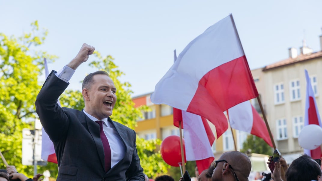 Історик, боксер і, можливо, сутенер: хто такий Кароль Навроцький, який став новим президентом Польщі