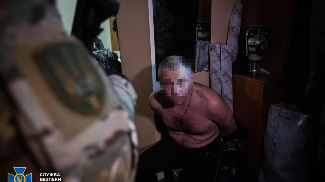 Затриманий чоловік, якого СБУ викрила в роботі на росію
